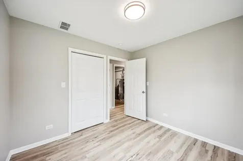 65 Della Street Crystal Lake IL 60014