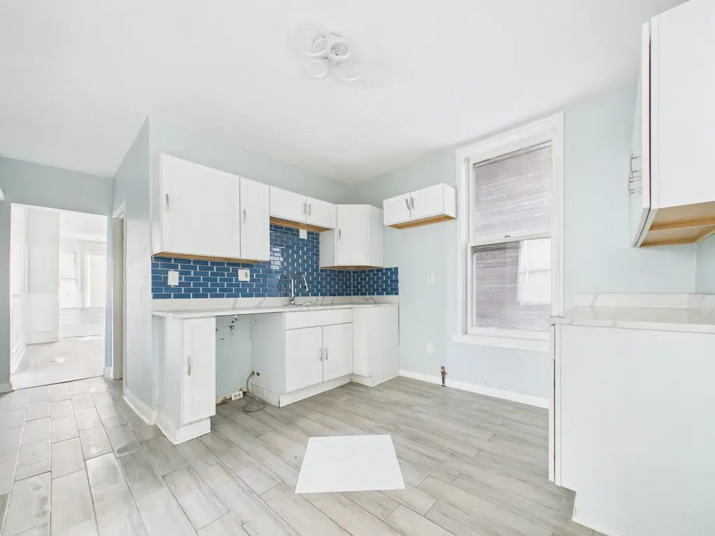 7122 South Champlain Avenue Chicago IL 60619