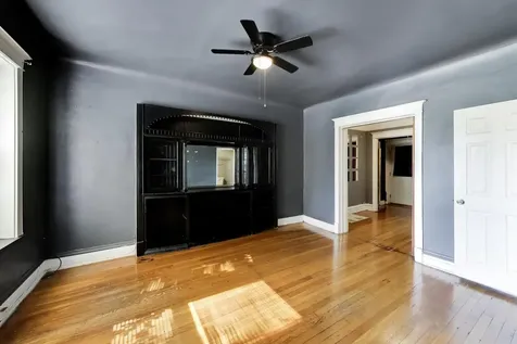 7041 South Eberhart Avenue Chicago IL 60637