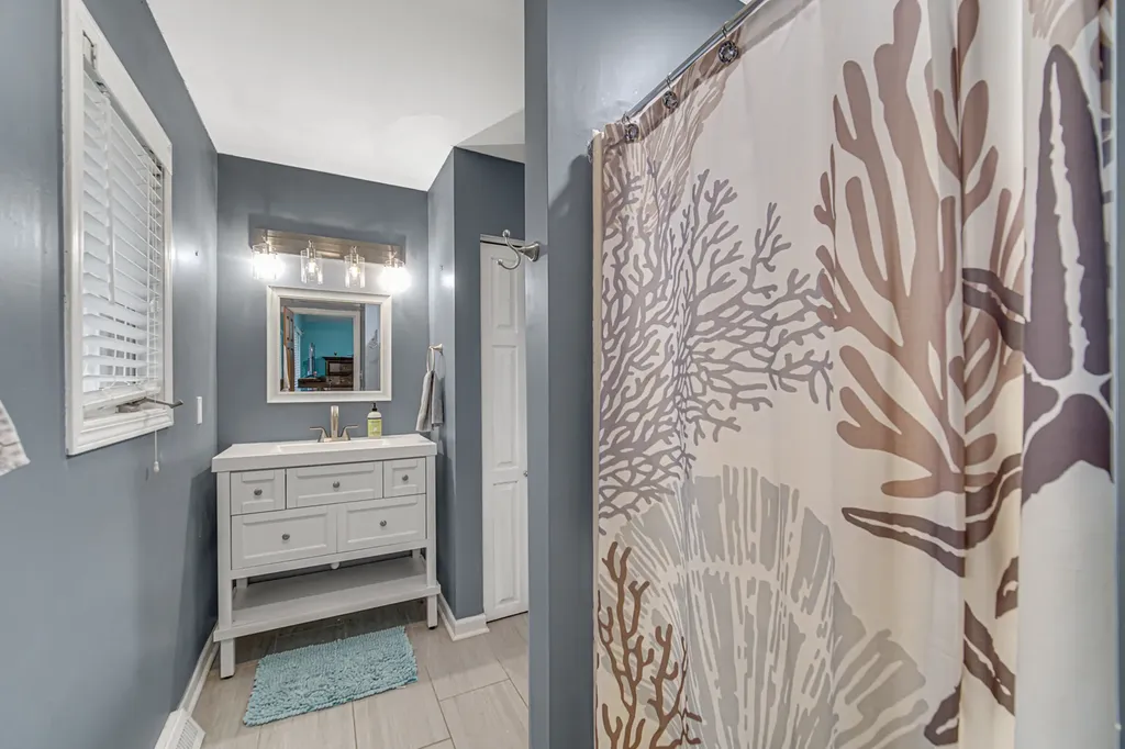 16129 South Harmony Drive Plainfield IL 60544