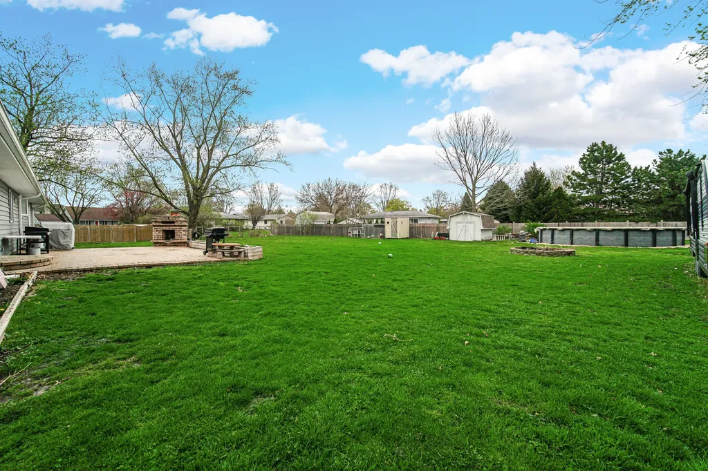 16129 South Harmony Drive Plainfield IL 60544