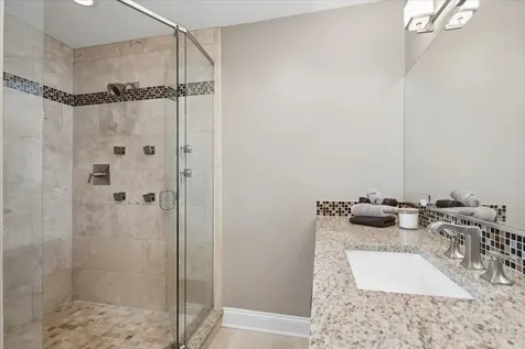 405 Caren Drive Buffalo Grove IL 60089