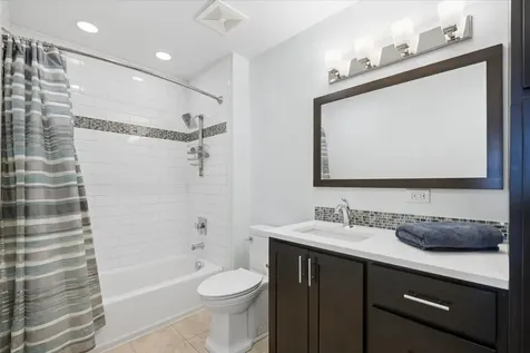 405 Caren Drive Buffalo Grove IL 60089