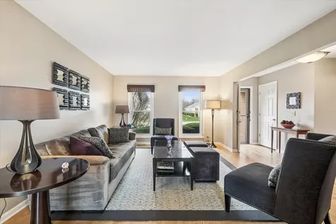 405 Caren Drive Buffalo Grove IL 60089