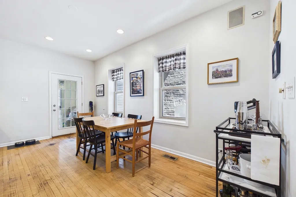 2330 West Palmer Street Chicago IL 60647