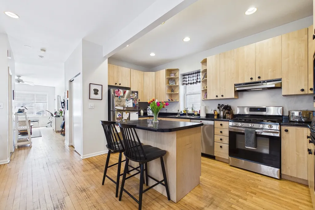 2330 West Palmer Street Chicago IL 60647