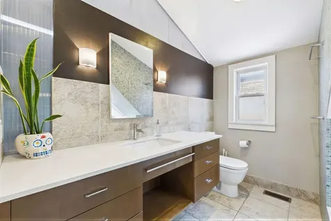 2330 West Palmer Street Chicago IL 60647