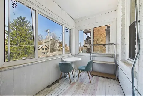 2330 West Palmer Street Chicago IL 60647