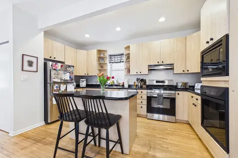 2330 West Palmer Street Chicago IL 60647