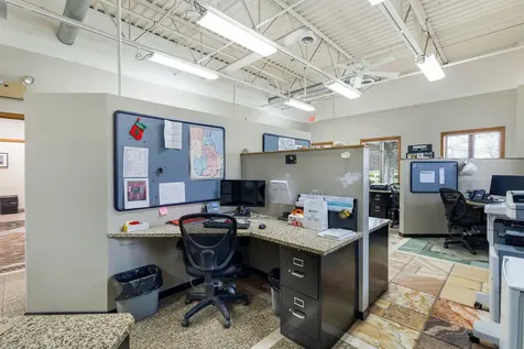 999 Confidential Glendale Heights IL 60139