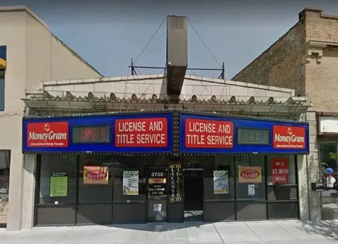 2735 North Clark Street Chicago IL 60614