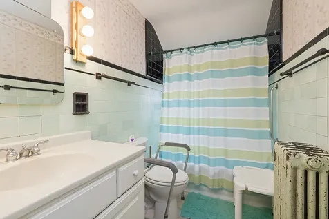 17930 Homewood Avenue Homewood IL 60430