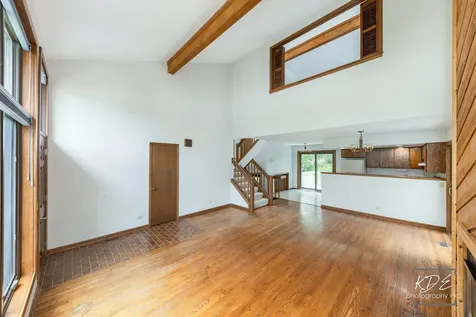 1213 Yorkshire Drive Naperville IL 60563