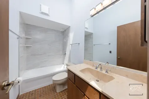 1213 Yorkshire Drive Naperville IL 60563