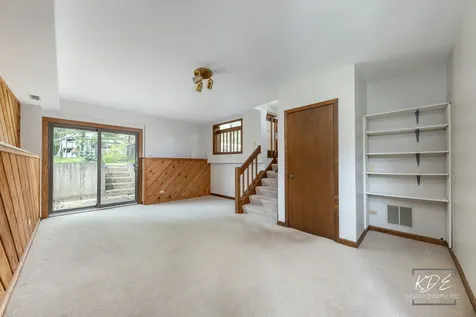 1213 Yorkshire Drive Naperville IL 60563