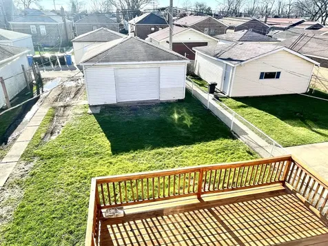 8312 South Phillips Avenue Chicago IL 60617