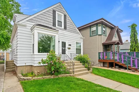 10619 South Sawyer Avenue Chicago IL 60655