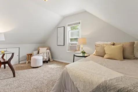10619 South Sawyer Avenue Chicago IL 60655