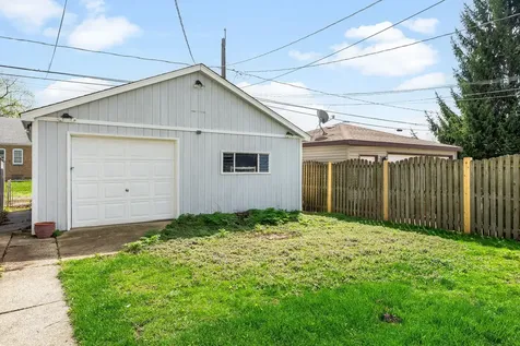 10619 South Sawyer Avenue Chicago IL 60655