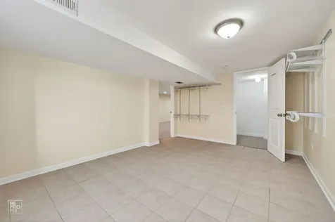 420 Berkshire Lane Des Plaines IL 60016