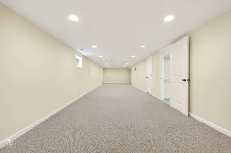 420 Berkshire Lane Des Plaines IL 60016