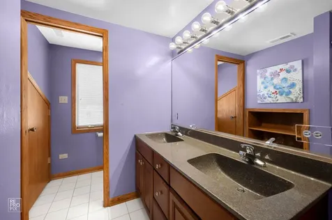 3235 192ND Street Lansing IL 60438