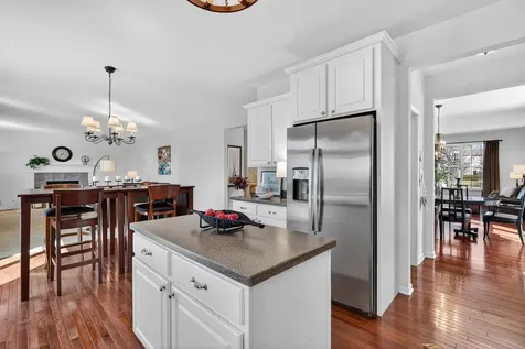 12475 Carver Lane Huntley IL 60142