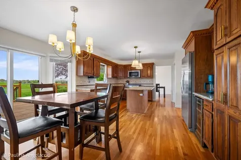 1713 Edgewood Drive Algonquin IL 60102