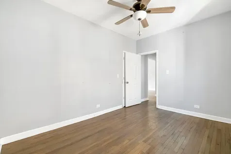 8841 South Muskegon Avenue Chicago IL 60617