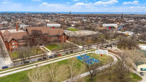 8841 South Muskegon Avenue Chicago IL 60617