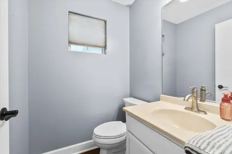 3827 Petra Court Naperville IL 60564