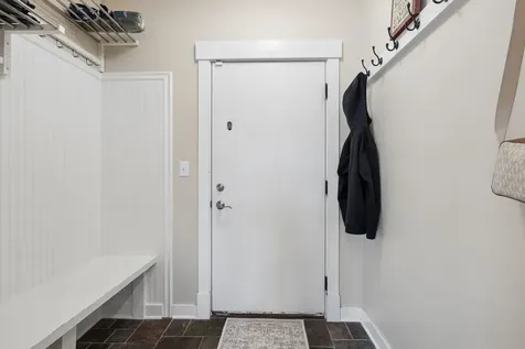21261 Somerset Street Shorewood IL 60404