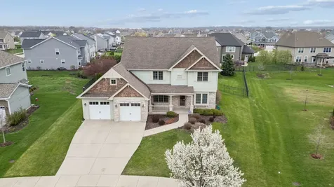 21261 Somerset Street Shorewood IL 60404