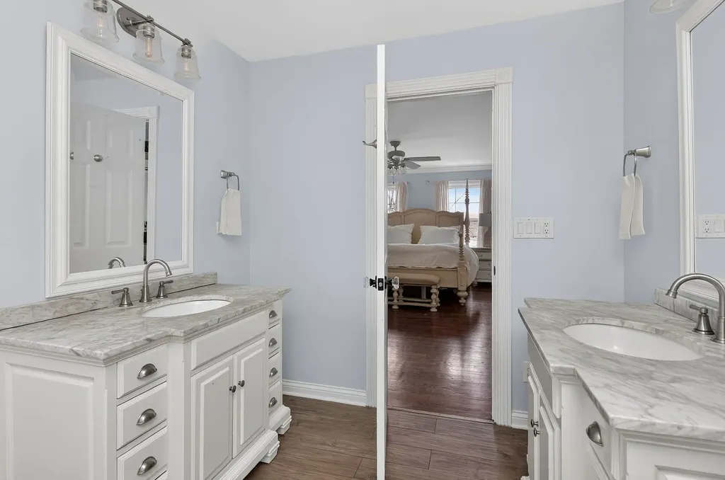 1614 Sawyer Avenue Glen Ellyn IL 60137