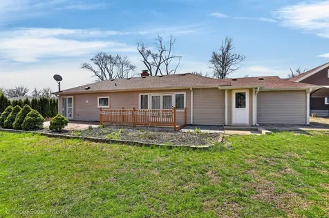 132 Harvey Avenue Wood Dale IL 60191