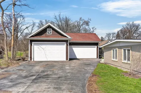 132 Harvey Avenue Wood Dale IL 60191