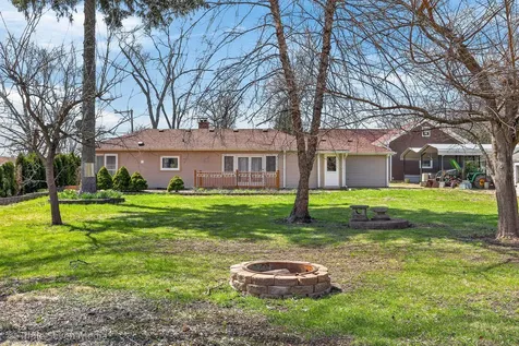 132 Harvey Avenue Wood Dale IL 60191
