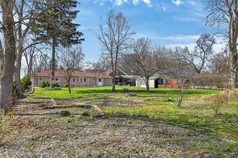 132 Harvey Avenue Wood Dale IL 60191
