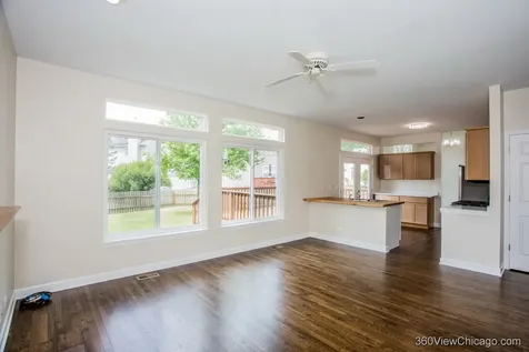 305 West Applegate Court Round Lake IL 60073