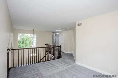 305 West Applegate Court Round Lake IL 60073