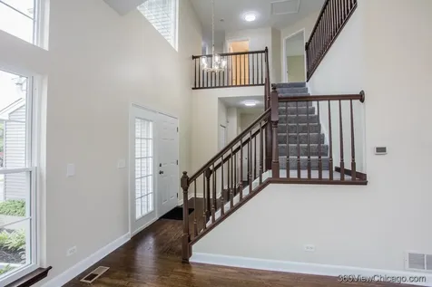 305 West Applegate Court Round Lake IL 60073