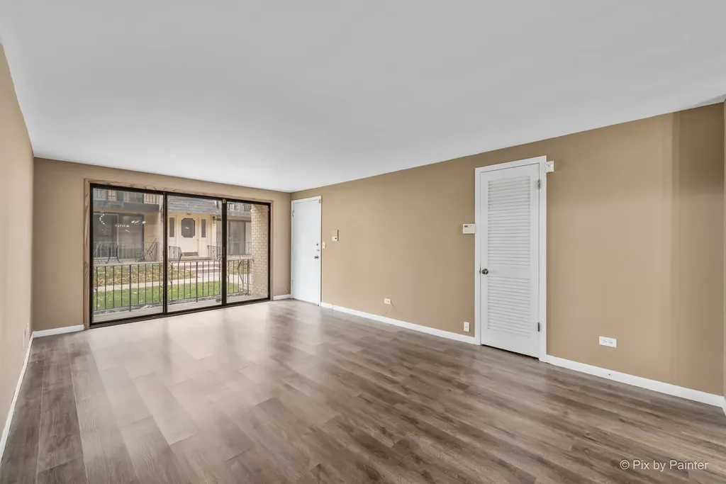 2037 North Harlem Avenue Chicago IL 60707