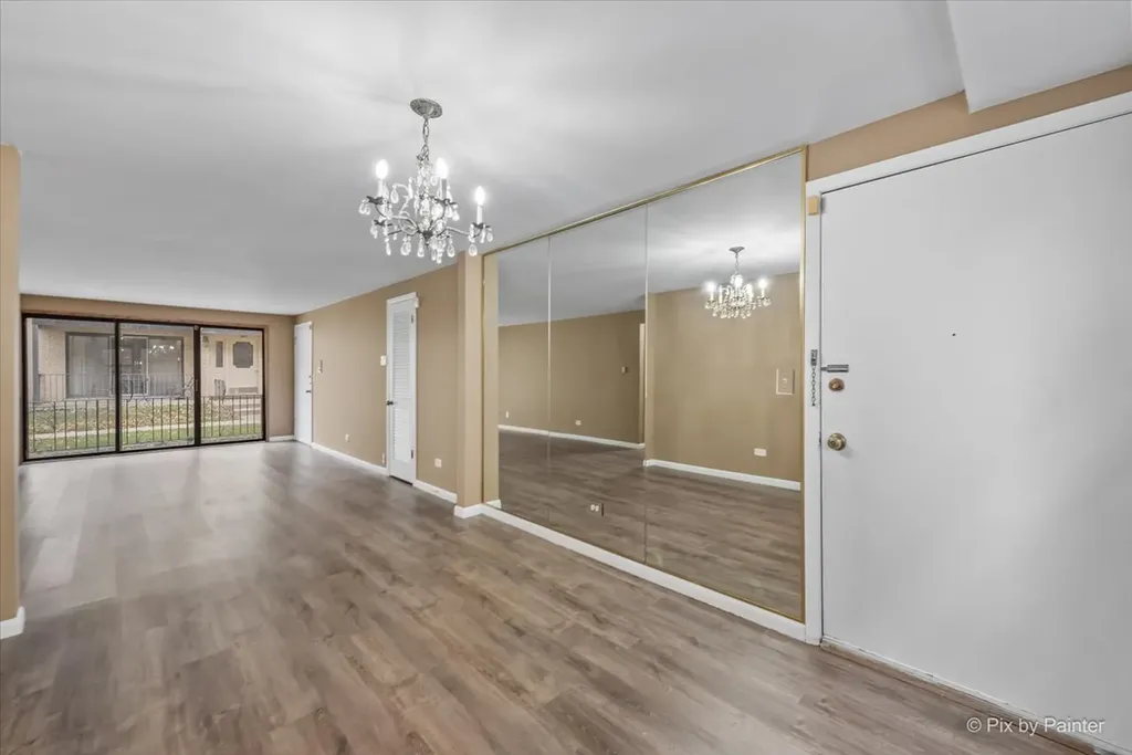 2037 North Harlem Avenue Chicago IL 60707
