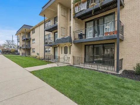 2037 North Harlem Avenue Chicago IL 60707