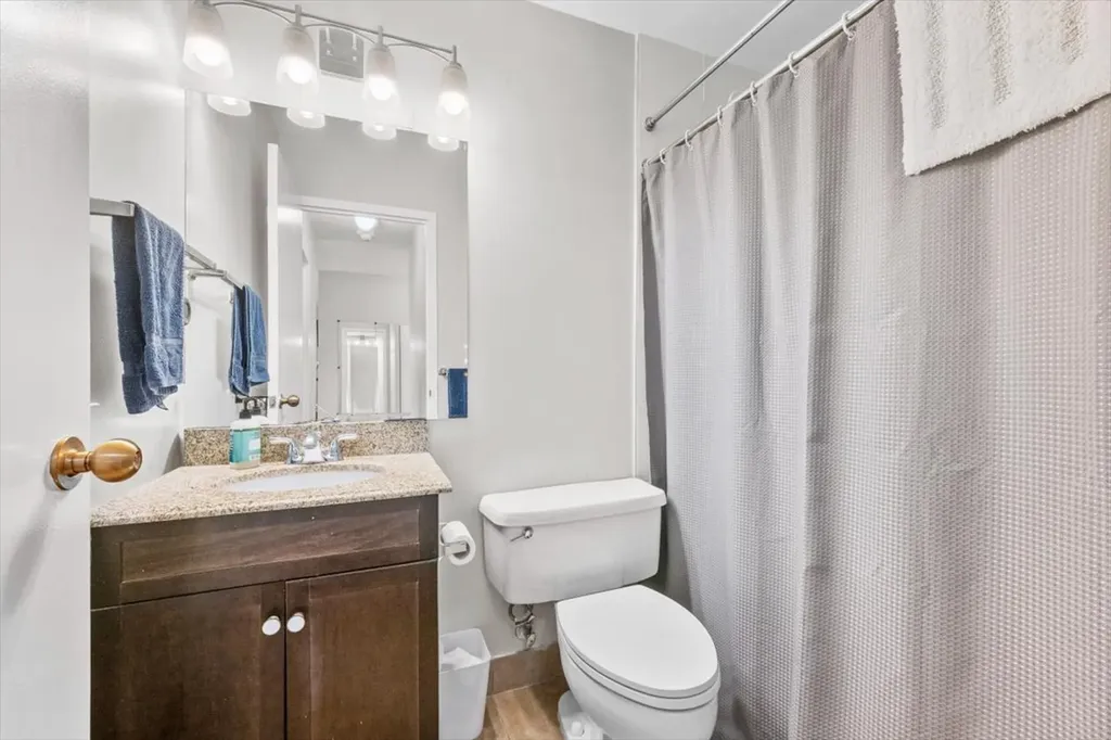211 East Ohio Street Chicago IL 60611
