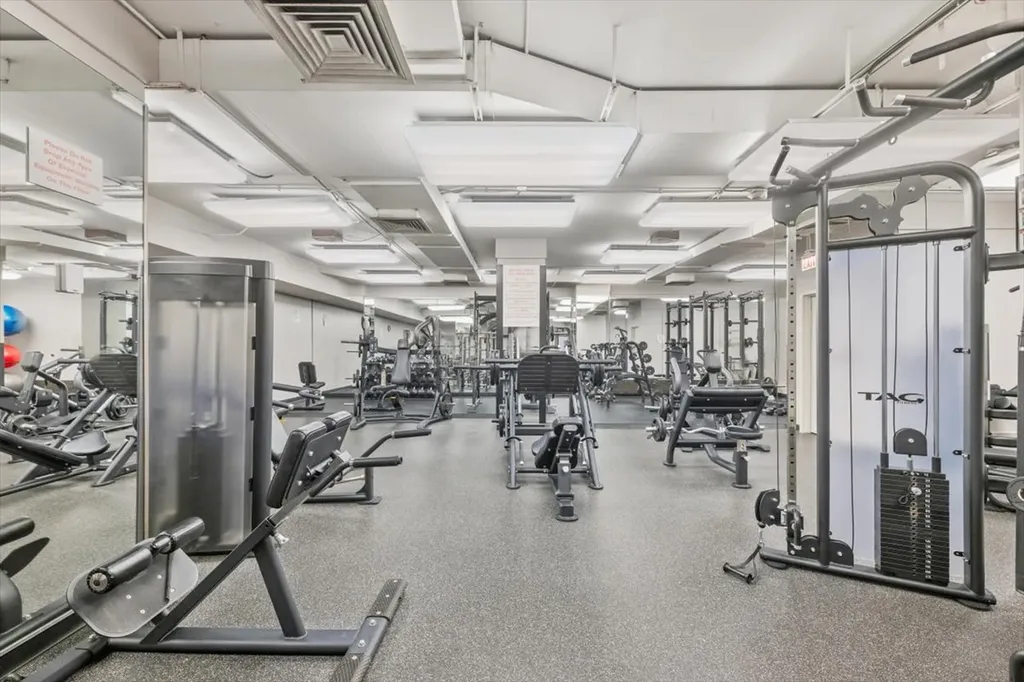 211 East Ohio Street Chicago IL 60611