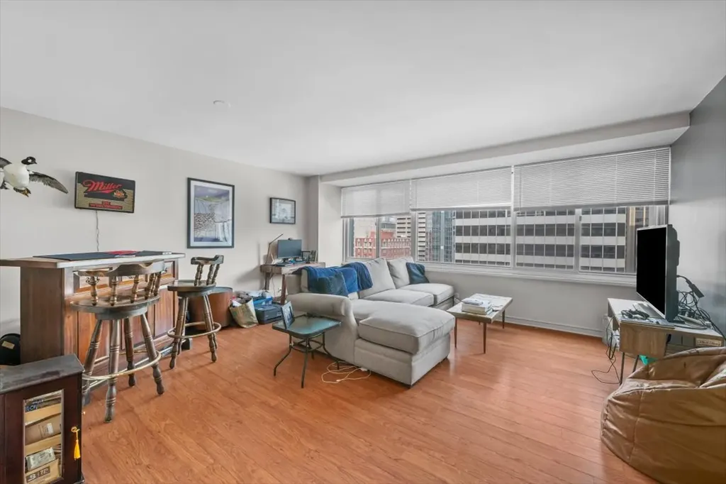 211 East Ohio Street Chicago IL 60611