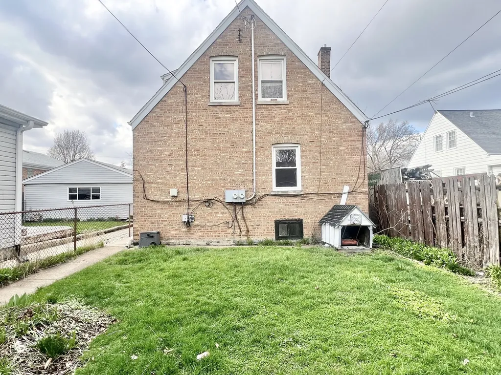 7713 West Forest Preserve Avenue Chicago IL 60634