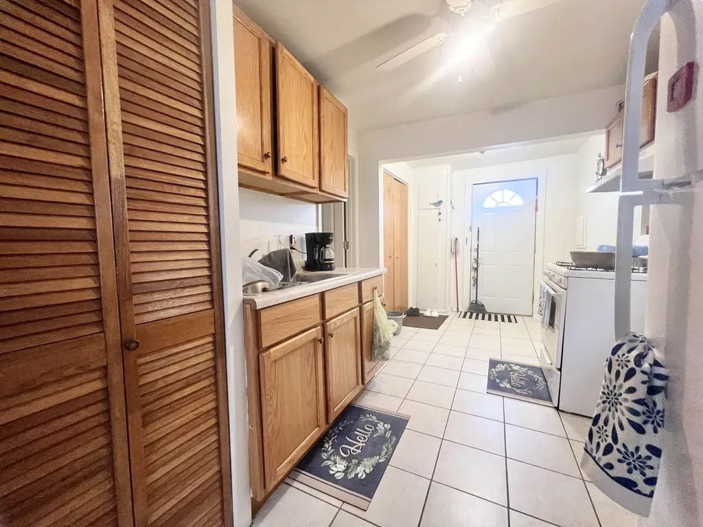 7713 West Forest Preserve Avenue Chicago IL 60634