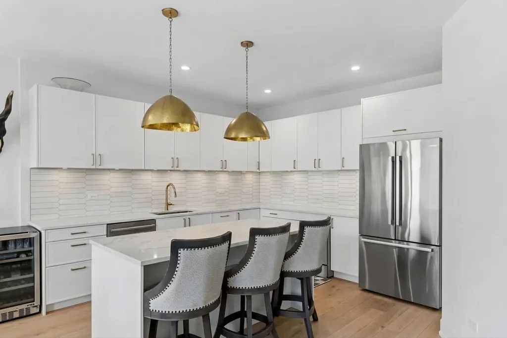 3018 West Lyndale Street Chicago IL 60647